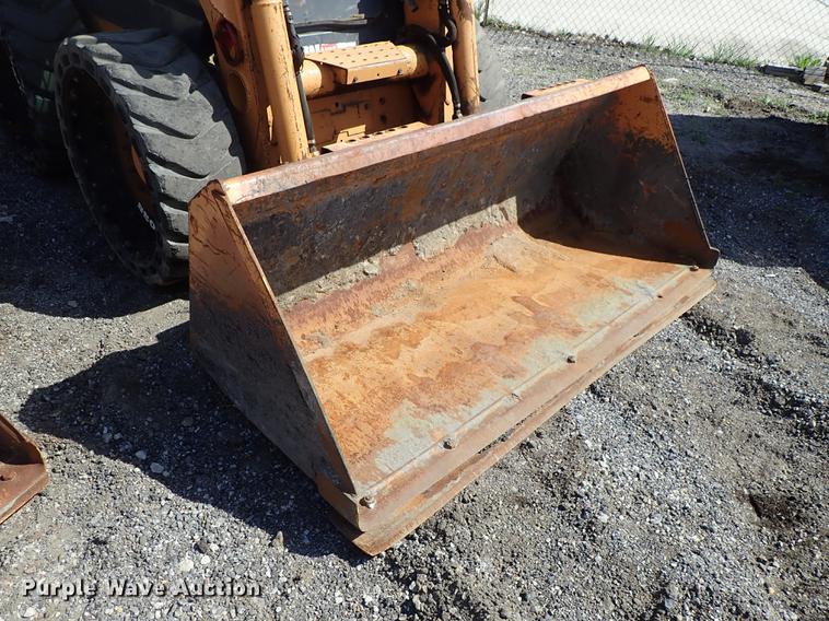 image for item DF1058 2007 Case 440 skid steer