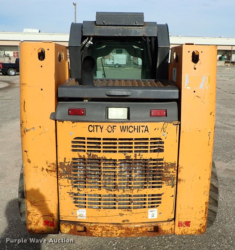 image for item DF1059 2007 Case 440 skid steer