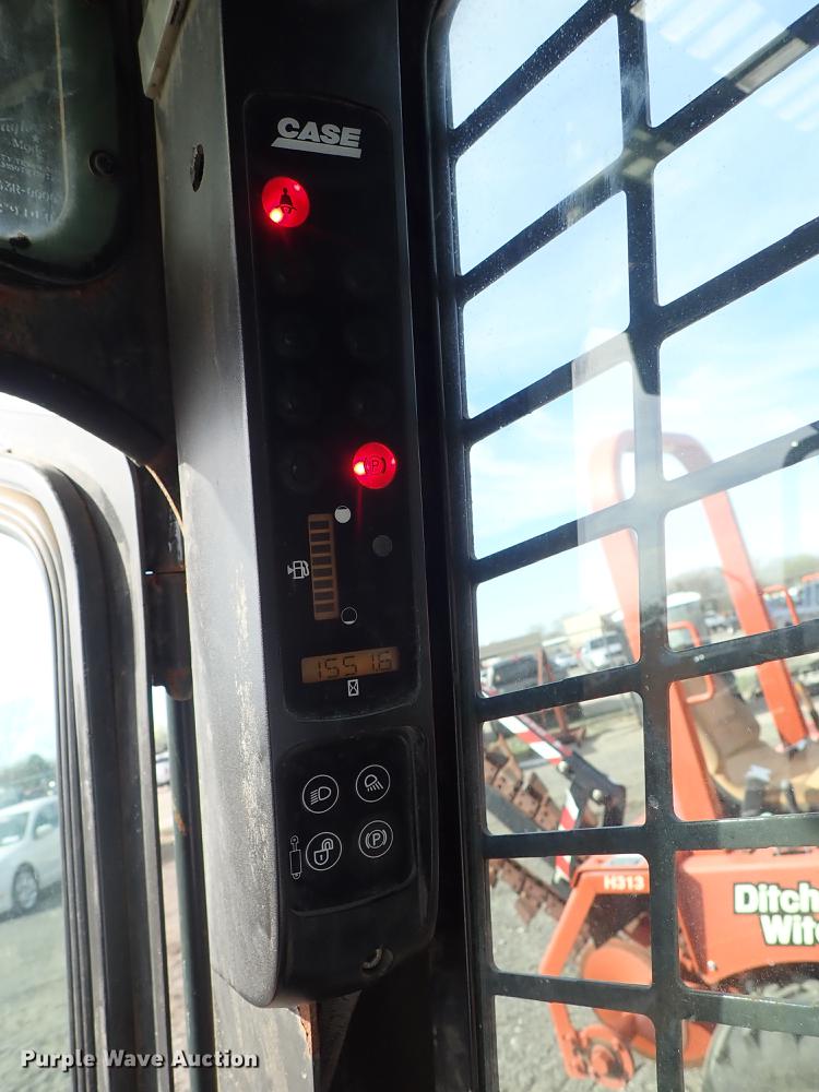 image for item DF1059 2007 Case 440 skid steer