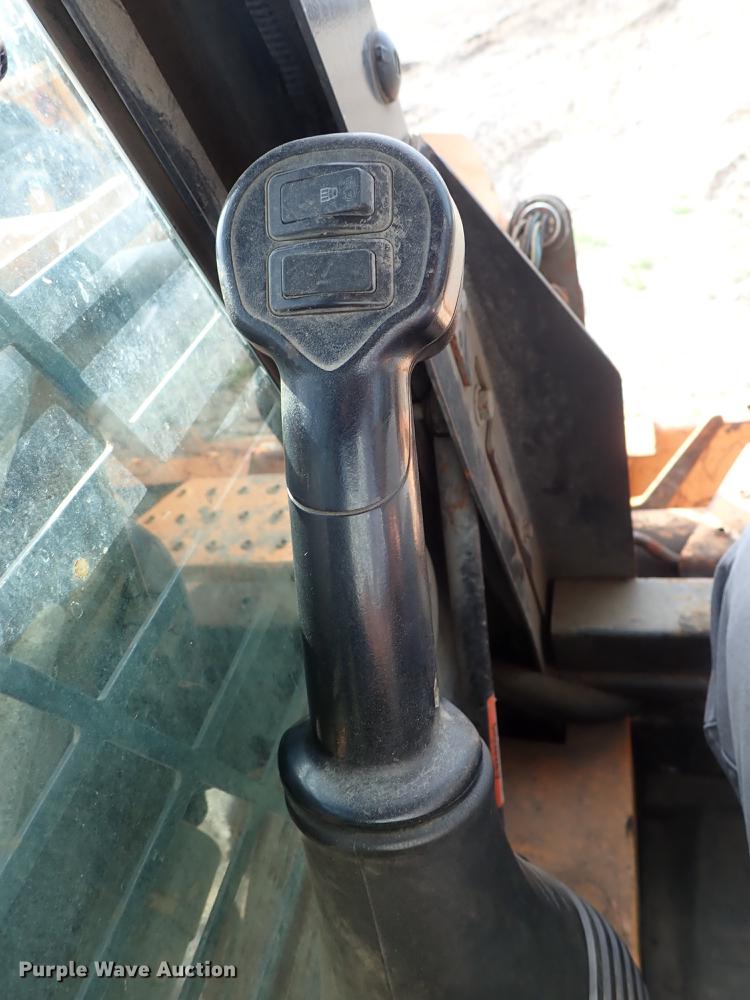 image for item DF1059 2007 Case 440 skid steer