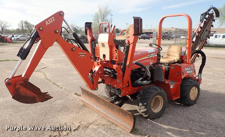 image for item DF1060 2008 Ditch Witch RT40 trencher