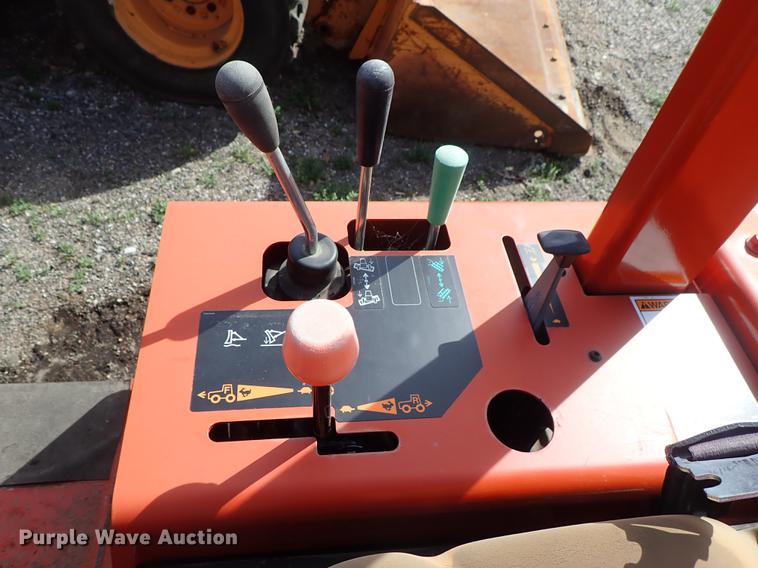 image for item DF1060 2008 Ditch Witch RT40 trencher