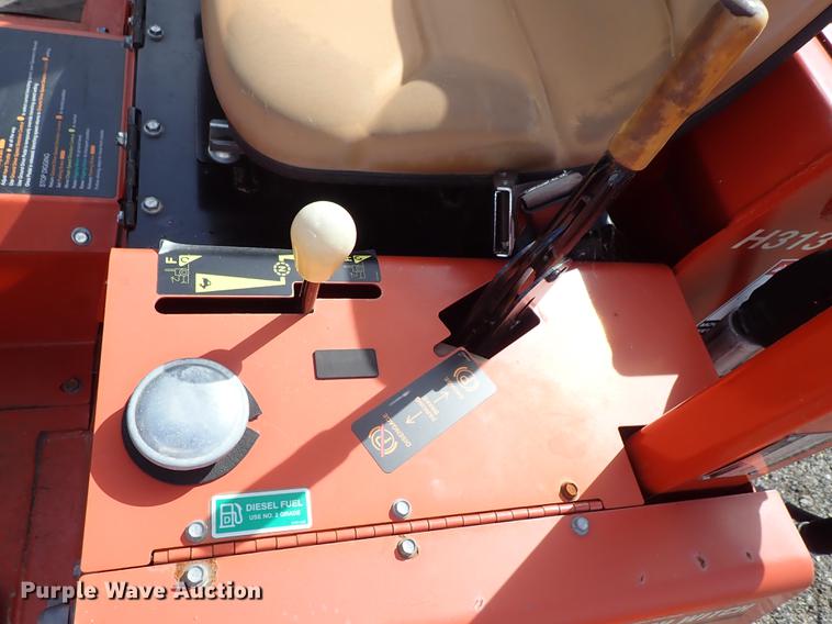 image for item DF1060 2008 Ditch Witch RT40 trencher