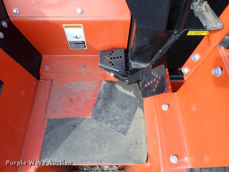 image for item DF1060 2008 Ditch Witch RT40 trencher