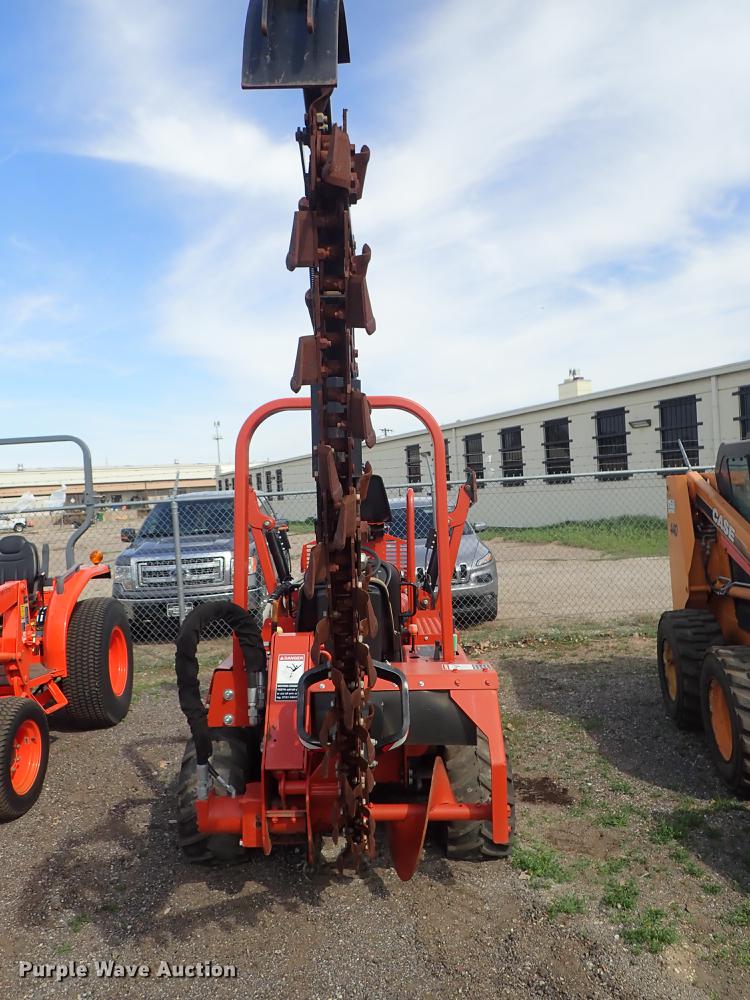 image for item DF1060 2008 Ditch Witch RT40 trencher