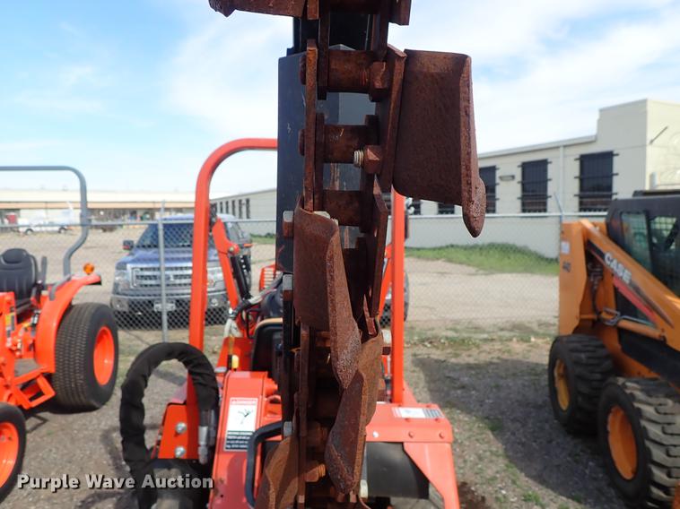 image for item DF1060 2008 Ditch Witch RT40 trencher