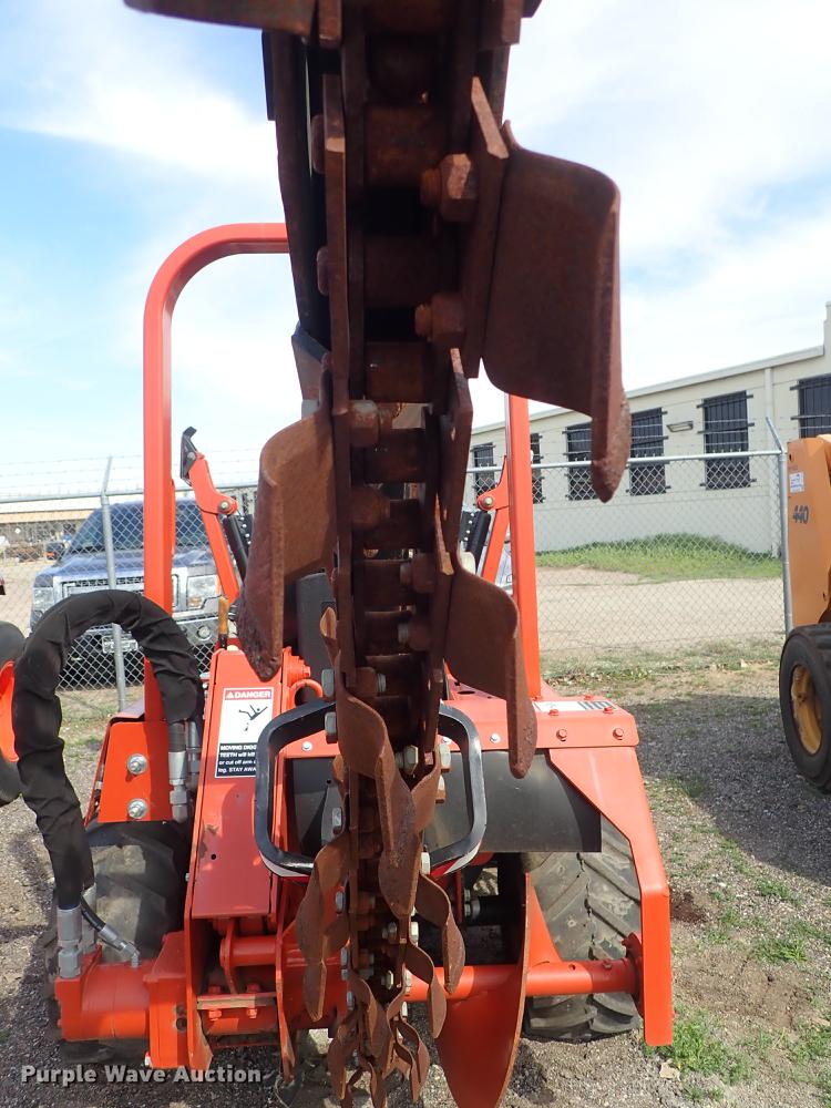 image for item DF1060 2008 Ditch Witch RT40 trencher