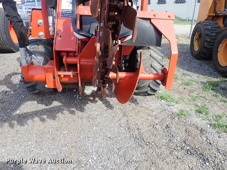 image for item DF1060 2008 Ditch Witch RT40 trencher
