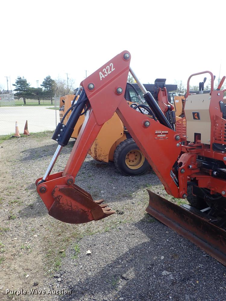 image for item DF1060 2008 Ditch Witch RT40 trencher