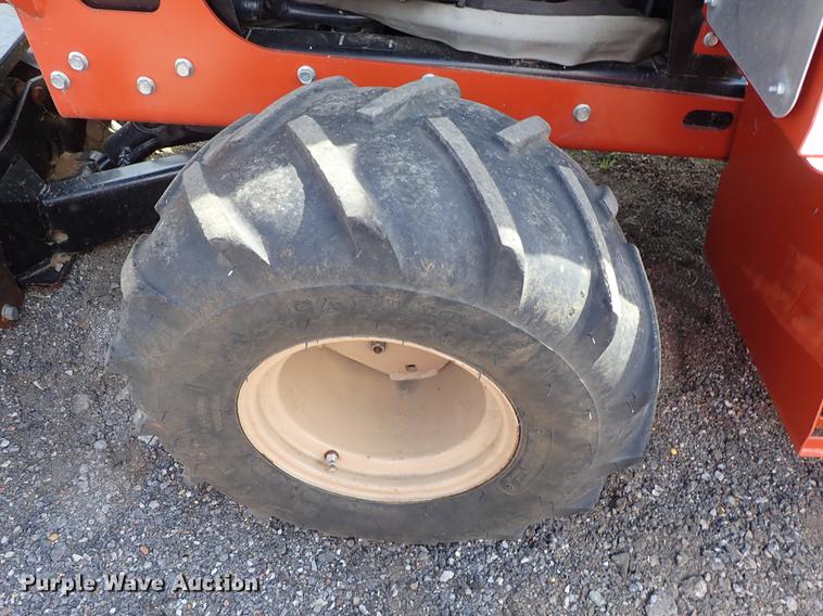 image for item DF1060 2008 Ditch Witch RT40 trencher