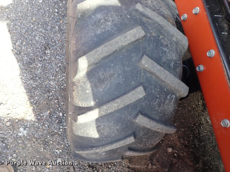 image for item DF1060 2008 Ditch Witch RT40 trencher