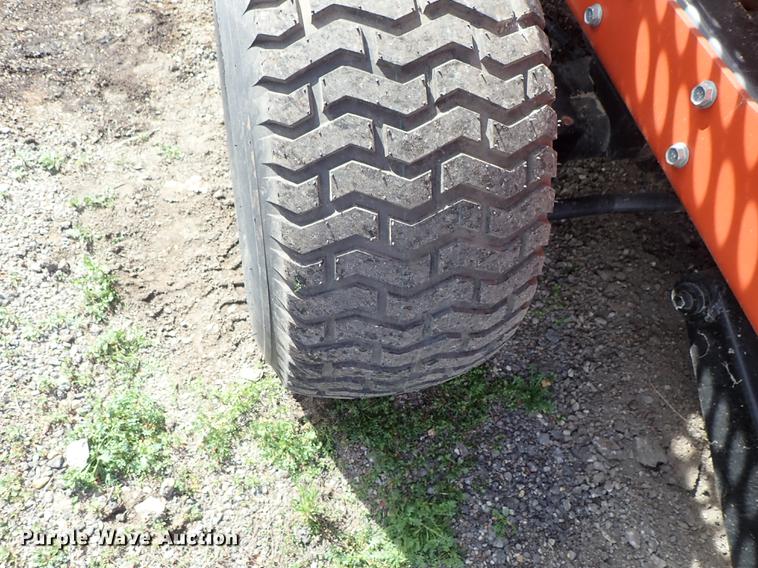 image for item DF1060 2008 Ditch Witch RT40 trencher