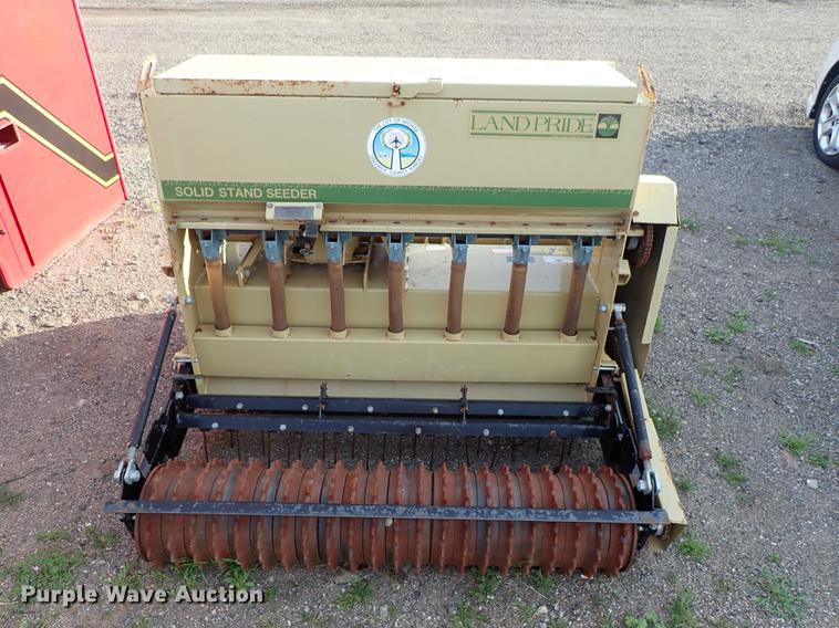 image for item DF1061 Land Pride Solid Stand 15-48 seeder