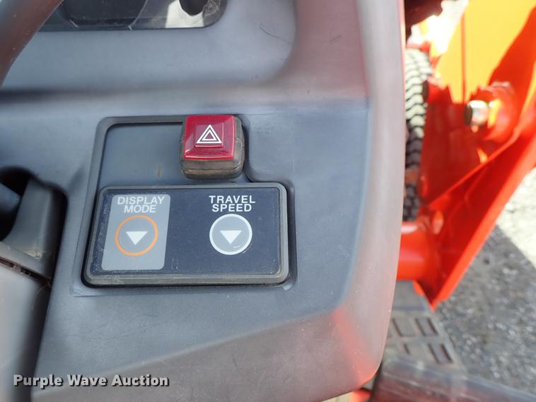 image for item DF1062 2008 Kubota L3240 HFWD tractor