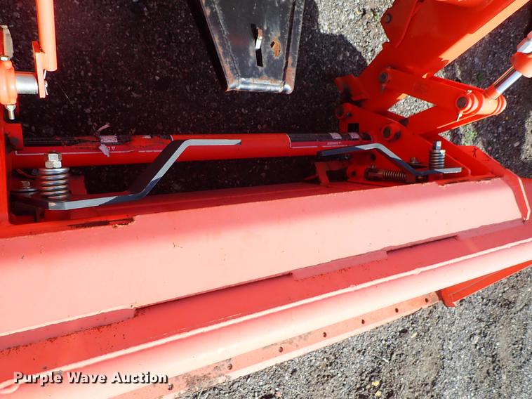 image for item DF1062 2008 Kubota L3240 HFWD tractor