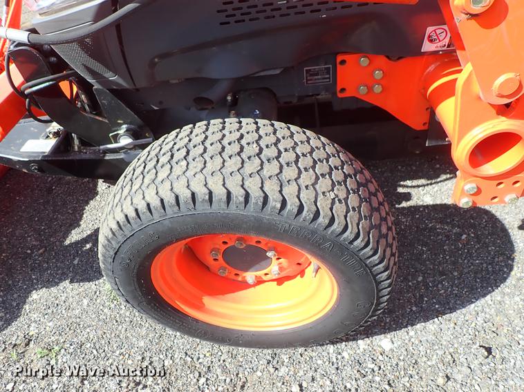 image for item DF1062 2008 Kubota L3240 HFWD tractor