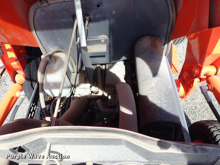 image for item DF1062 2008 Kubota L3240 HFWD tractor