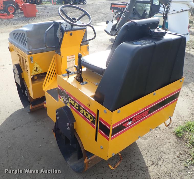 image for item DF1065 2008 Stone WP3100R double drum roller