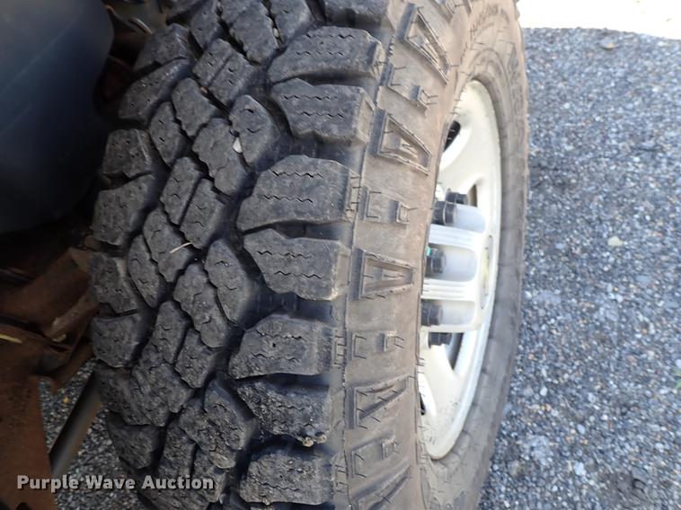 image for item DF1066 2008 Chevrolet Silverado 2500HD pickup truck