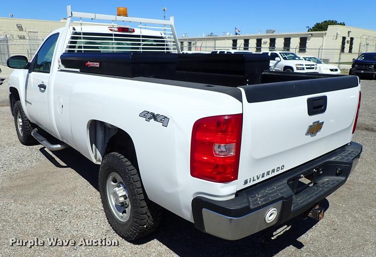image for item DF1067 2008 Chevrolet Silverado 2500HD pickup truck