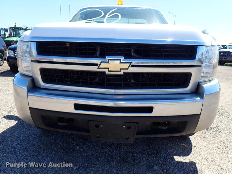 image for item DF1067 2008 Chevrolet Silverado 2500HD pickup truck
