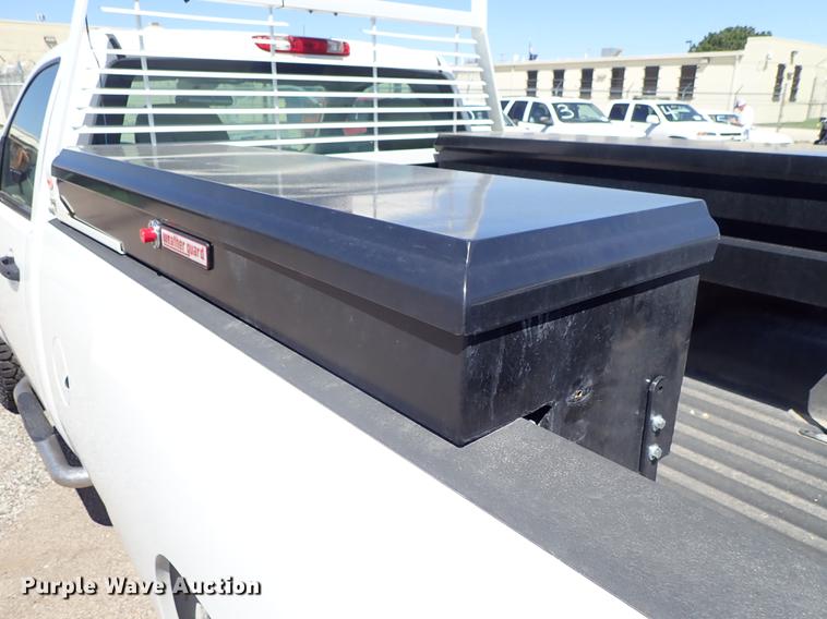 image for item DF1067 2008 Chevrolet Silverado 2500HD pickup truck