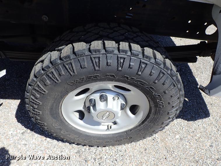 image for item DF1067 2008 Chevrolet Silverado 2500HD pickup truck