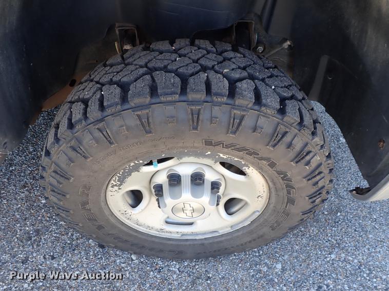 image for item DF1067 2008 Chevrolet Silverado 2500HD pickup truck