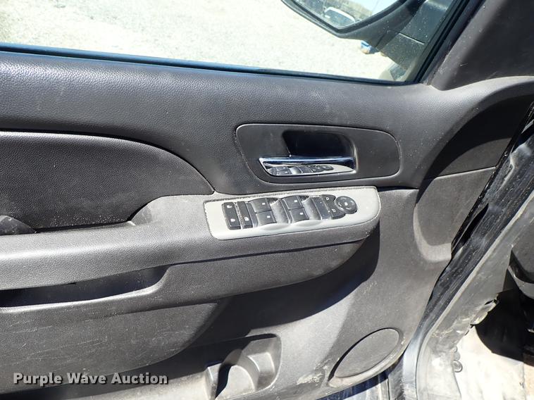 image for item DF1069 2013 Chevrolet Tahoe Police SUV