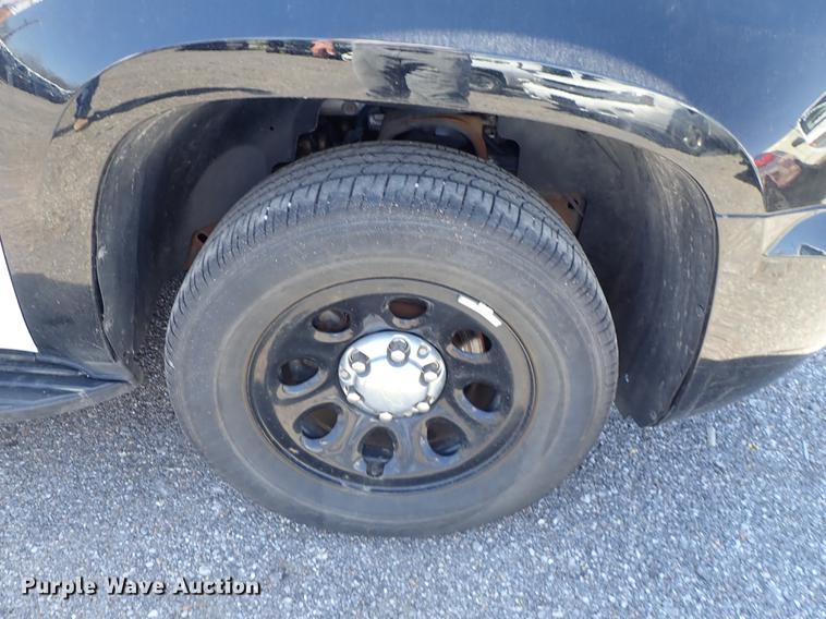 image for item DF1069 2013 Chevrolet Tahoe Police SUV