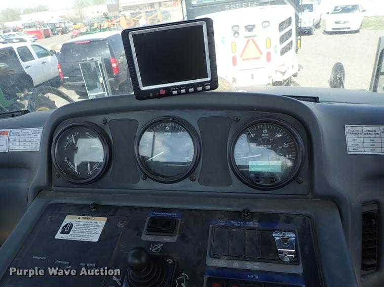 image for item DF1071 2012 Elgin Pelican NP street sweeper