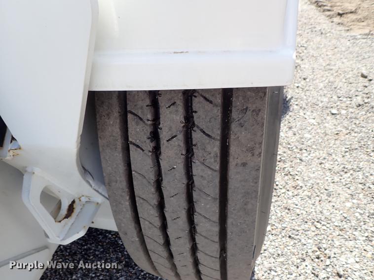 image for item DF1071 2012 Elgin Pelican NP street sweeper