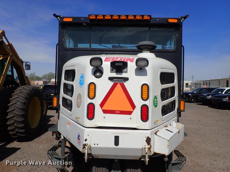 image for item DF1071 2012 Elgin Pelican NP street sweeper