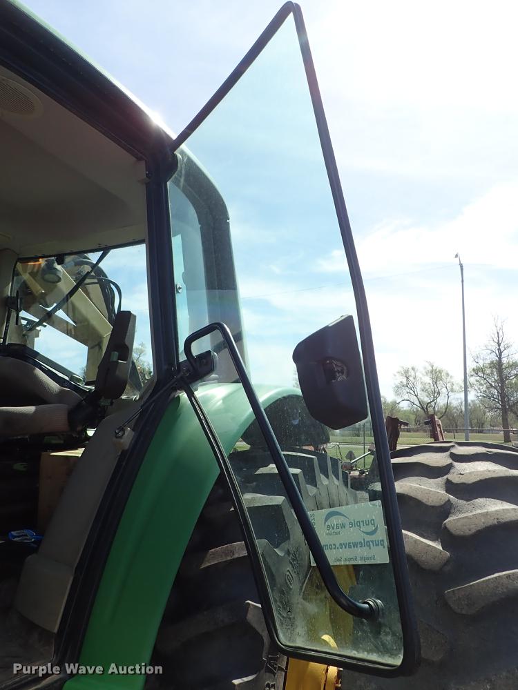 image for item DF1072 2007 John Deere 7220 MFWD tractor with side boom mower