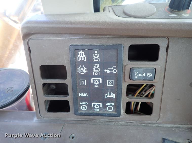 image for item DF1072 2007 John Deere 7220 MFWD tractor with side boom mower