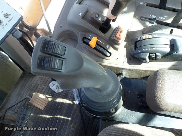 image for item DF1072 2007 John Deere 7220 MFWD tractor with side boom mower