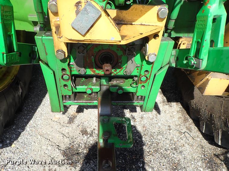image for item DF1072 2007 John Deere 7220 MFWD tractor with side boom mower