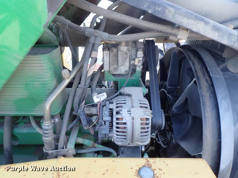 image for item DF1072 2007 John Deere 7220 MFWD tractor with side boom mower