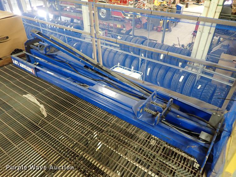 image for item DQ9623 Rotary A10IN660 two post automotive lift