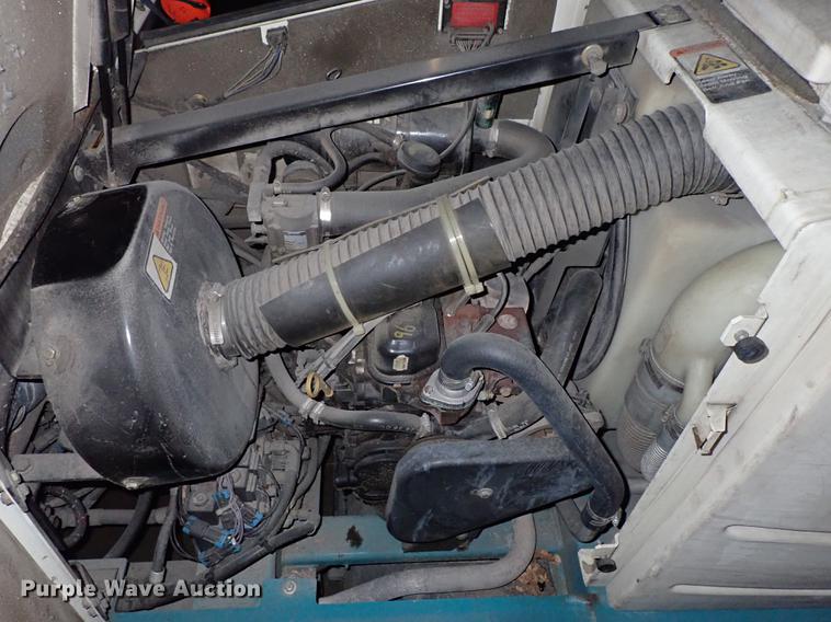 image for item FL9674 Tennant 7400 scrubber