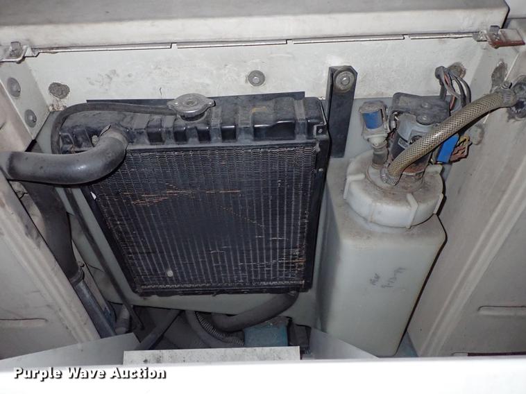 image for item FL9674 Tennant 7400 scrubber