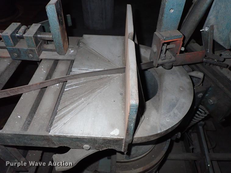 image for item FN9909 Ellis 1800 bandsaw