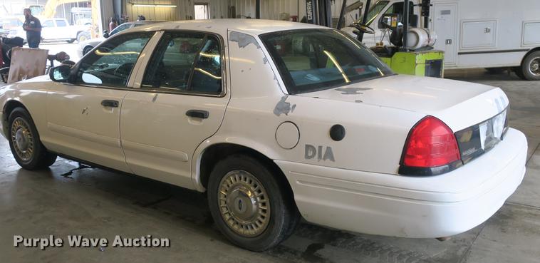 image for item DB8792 2001 Ford Crown Victoria Police Interceptor