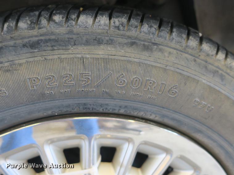 image for item DB8792 2001 Ford Crown Victoria Police Interceptor