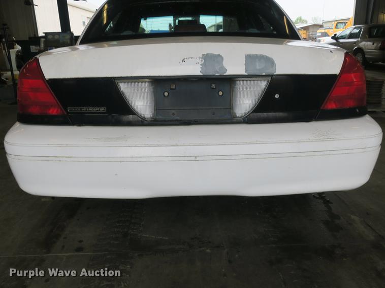 image for item DB8792 2001 Ford Crown Victoria Police Interceptor