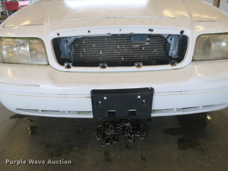 image for item DB8792 2001 Ford Crown Victoria Police Interceptor