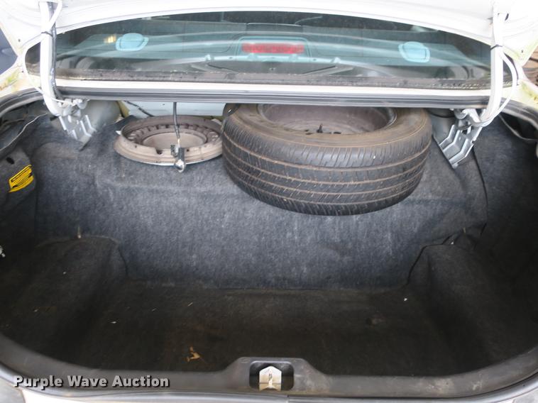 image for item DB8792 2001 Ford Crown Victoria Police Interceptor