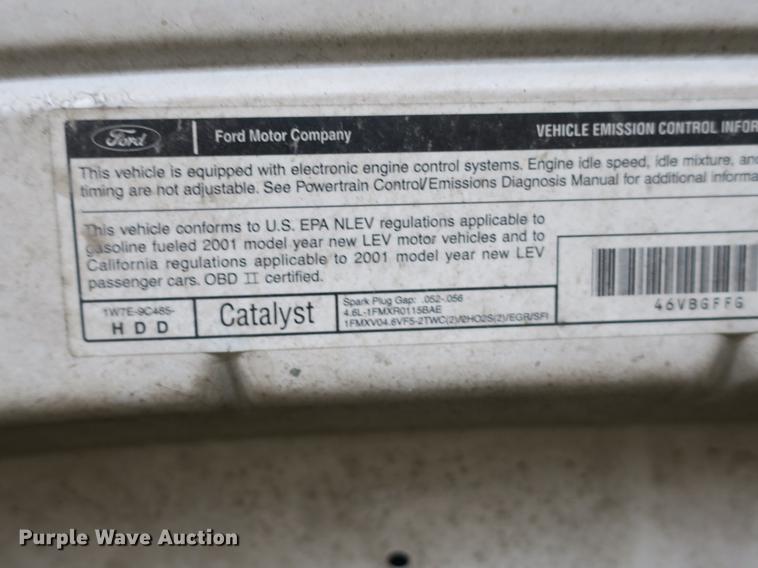 image for item DB8792 2001 Ford Crown Victoria Police Interceptor