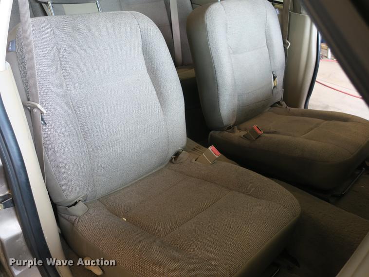 image for item DB8793 2005 Ford Crown Victoria Police Interceptor