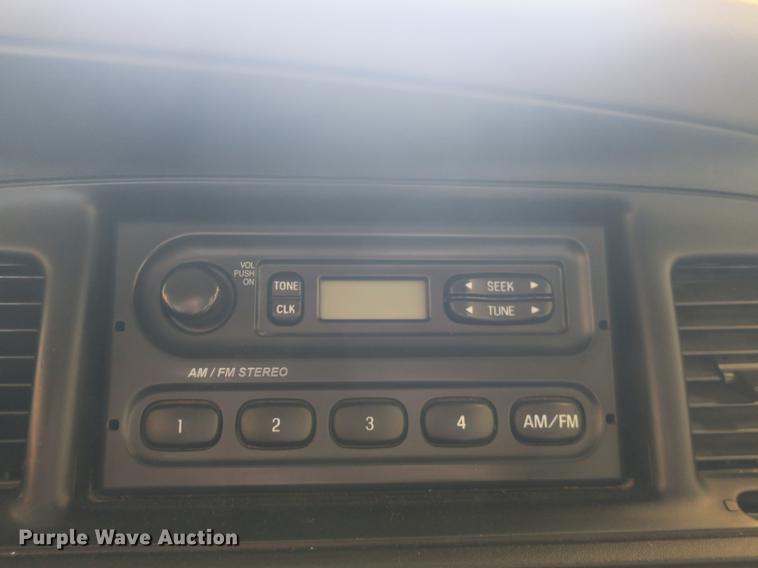 image for item DB8793 2005 Ford Crown Victoria Police Interceptor